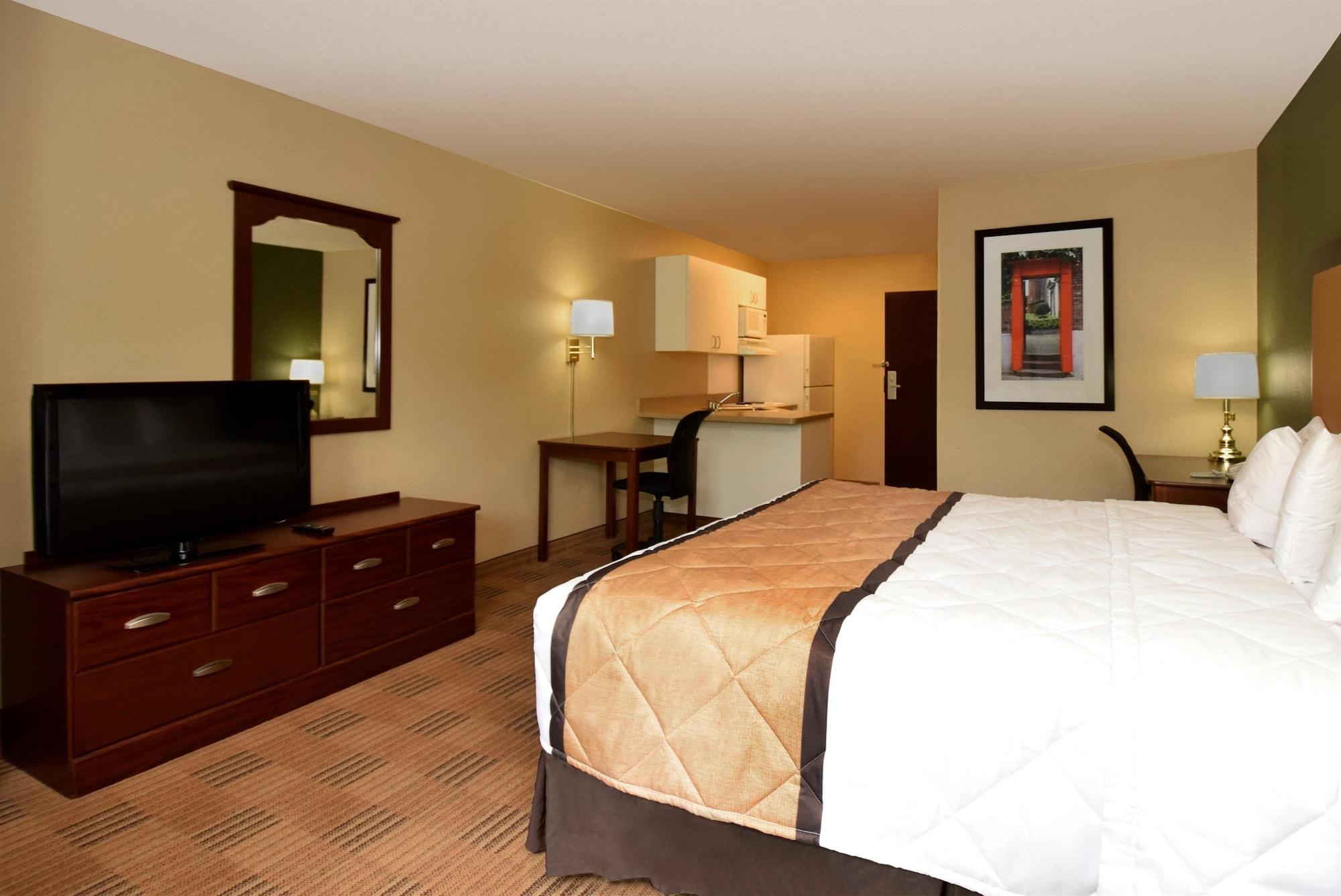 Extended Stay America Suites - Detroit - Southfield - I-696 Farmington Hills Extérieur photo