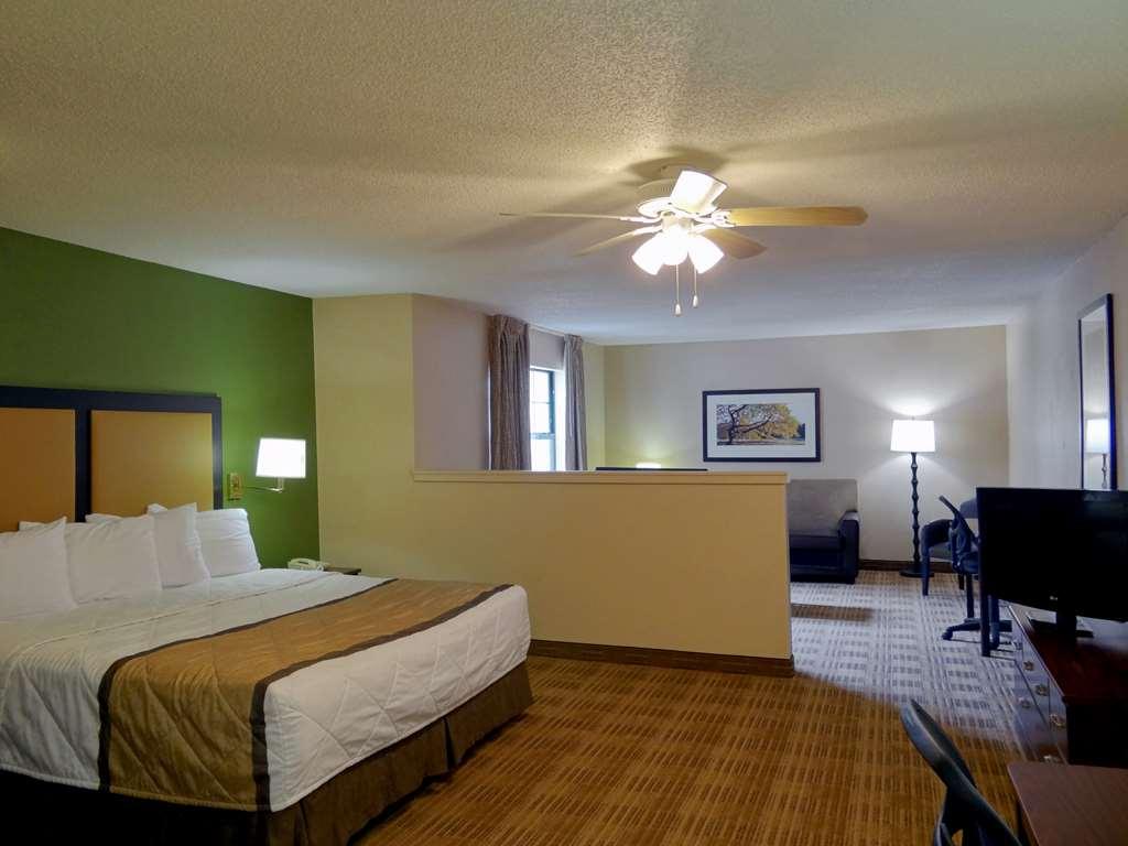 Extended Stay America Suites - Detroit - Southfield - I-696 Farmington Hills Chambre photo