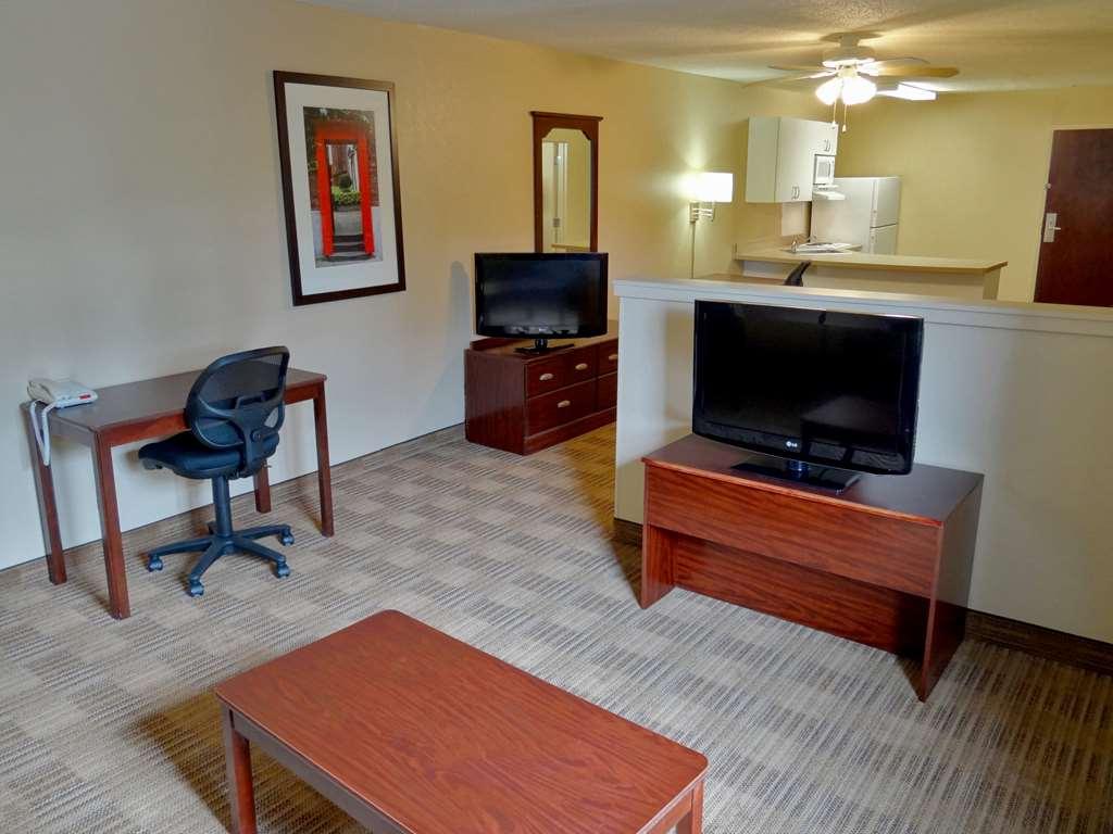Extended Stay America Suites - Detroit - Southfield - I-696 Farmington Hills Chambre photo