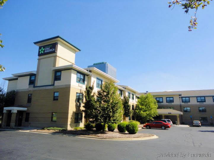Extended Stay America Suites - Detroit - Southfield - I-696 Farmington Hills Extérieur photo
