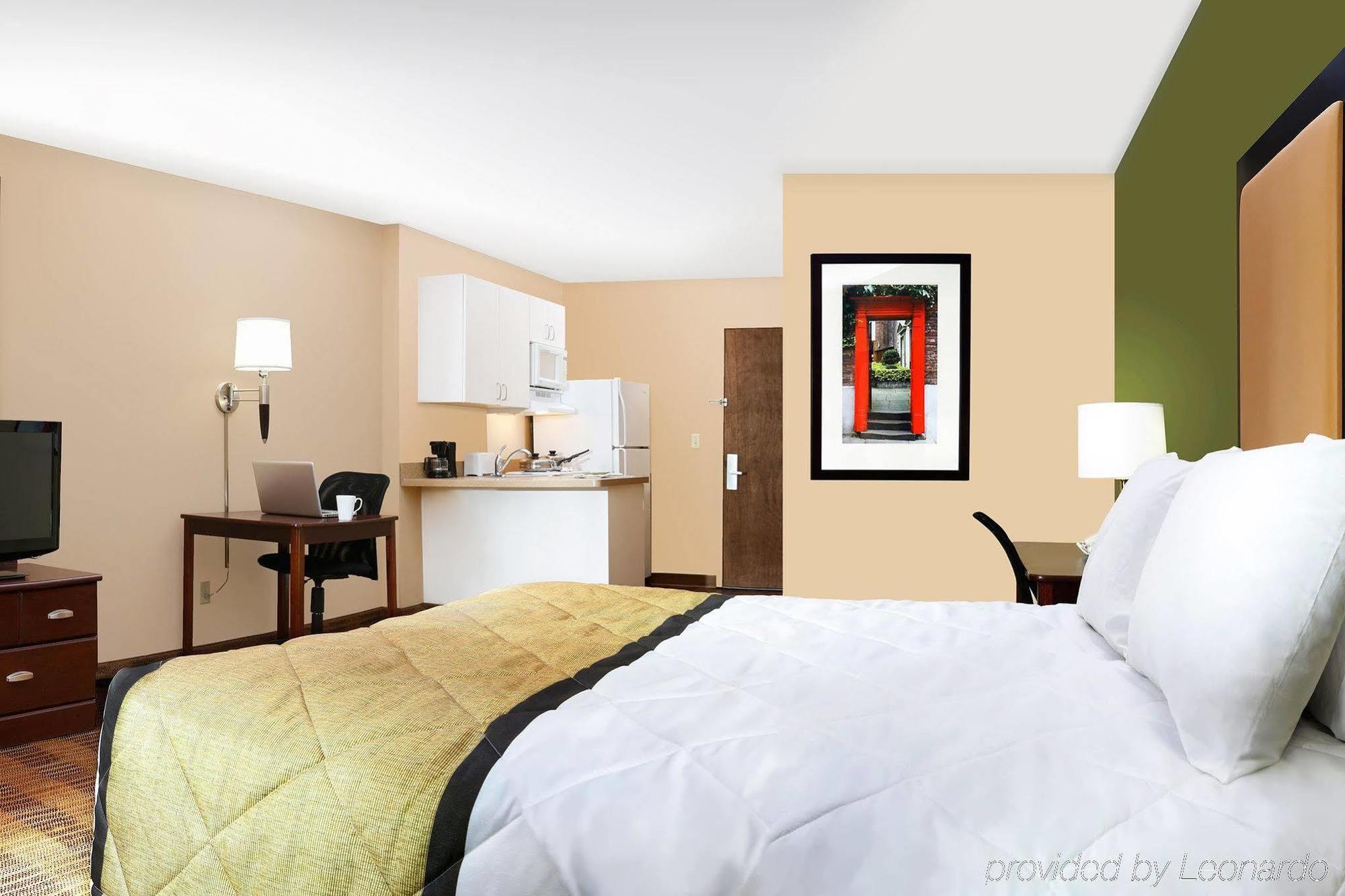 Extended Stay America Suites - Detroit - Southfield - I-696 Farmington Hills Extérieur photo